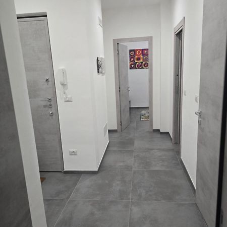 Appartamento Centro Metro Bernini Porta Susa Politecnico Juventus Stadium Turim Exterior foto